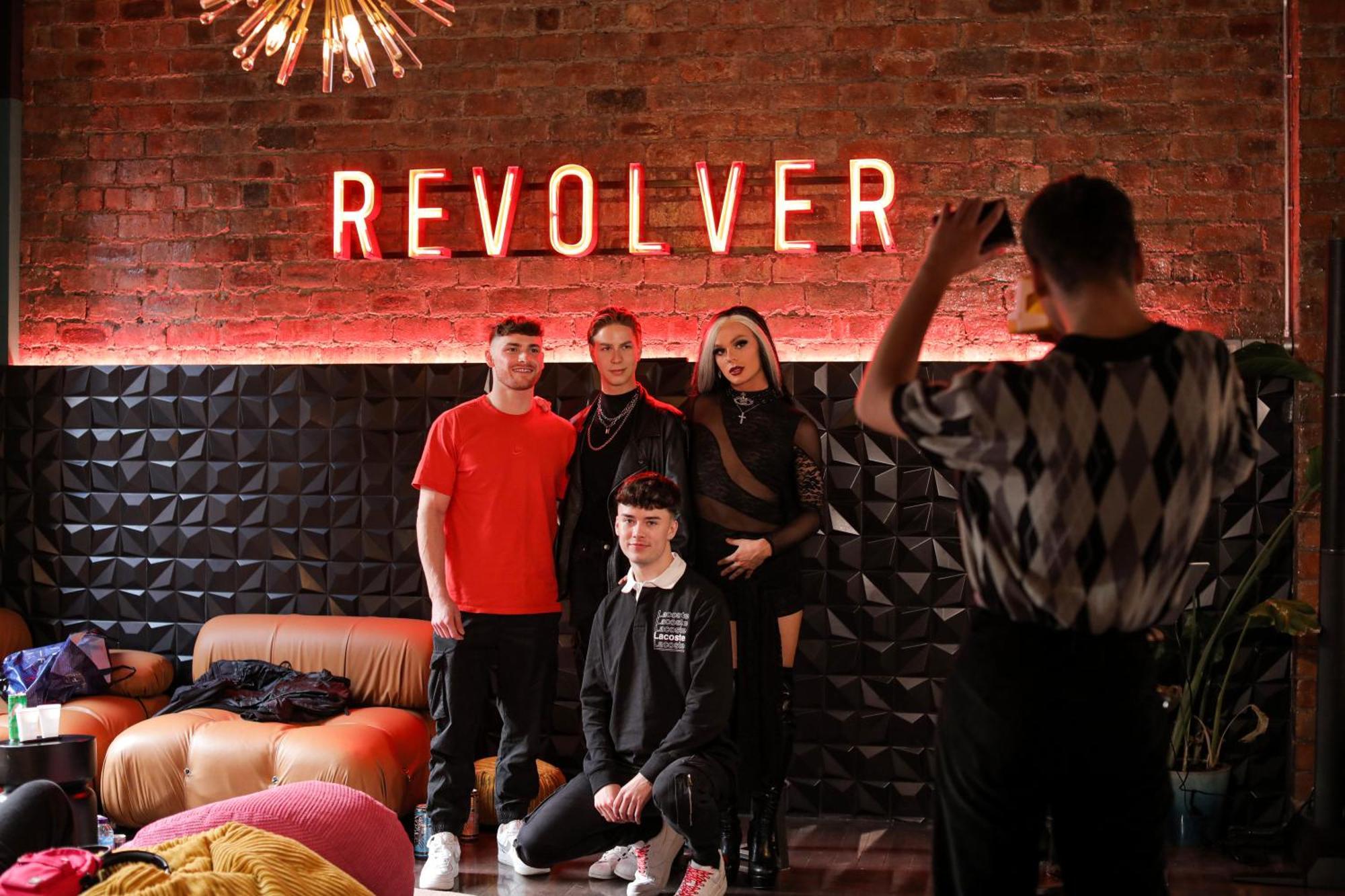 Revolver กลาสโกว์ ภายนอก รูปภาพ